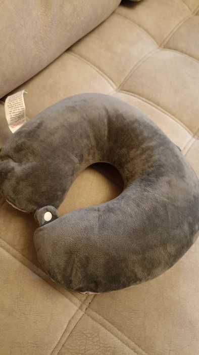 Дорожная подушка MINISO