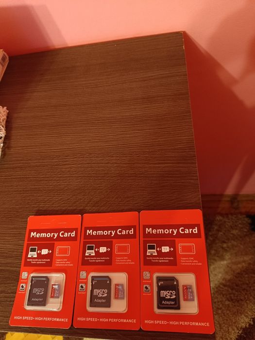 Card memorie Sony 512 GB 4 K, roșu și Silver,cu adaptor inclus