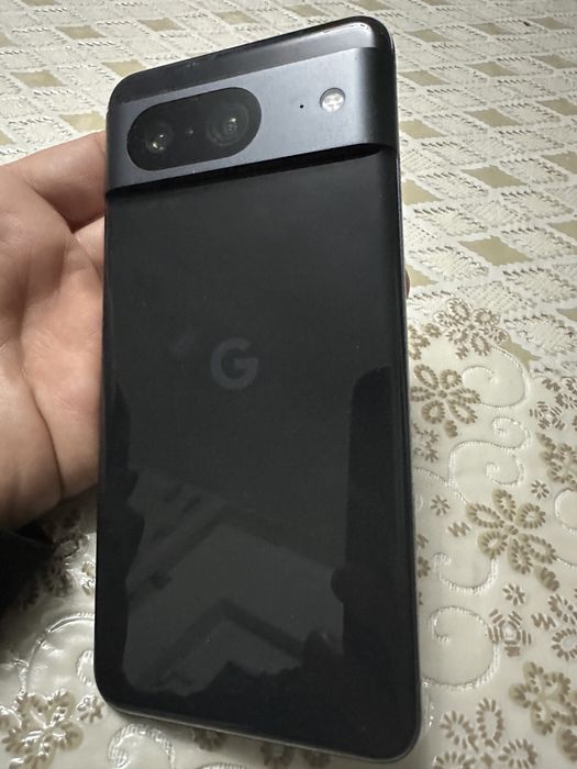 Google pixel 8
