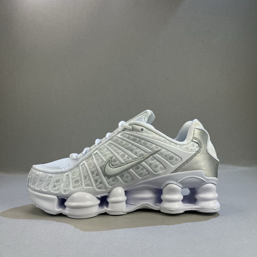 Nike Shox Triple White! НОВИ! Оригинал!