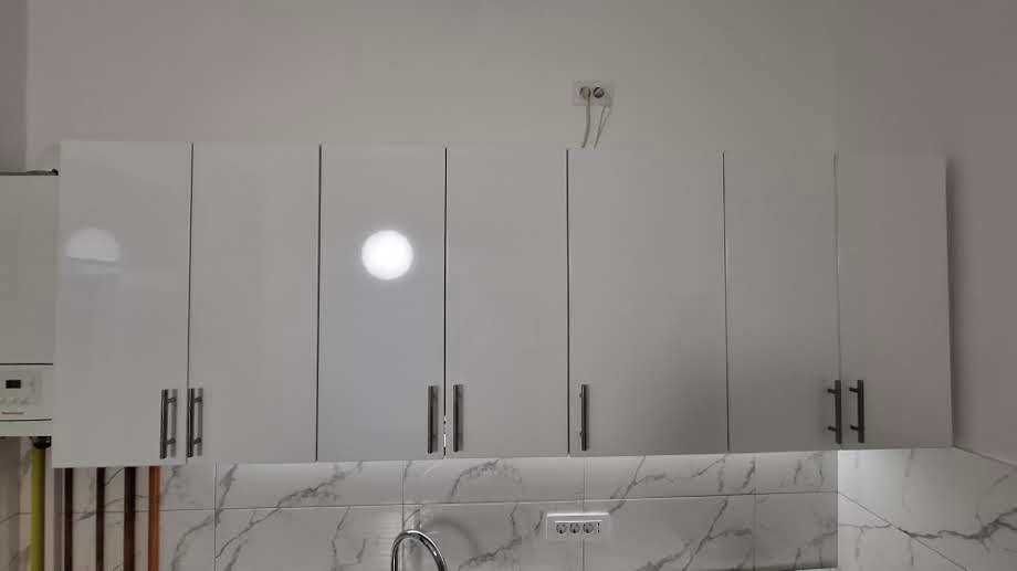 Mobila bucatarie modulara corpuri superiare MDF lucios, alb, 220cm