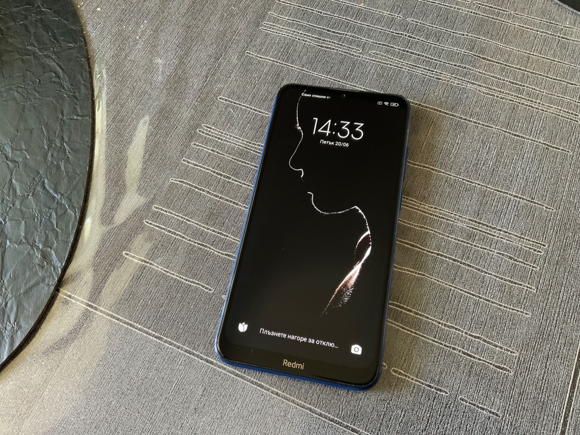 Redmi 8 Продавам Xiaomi