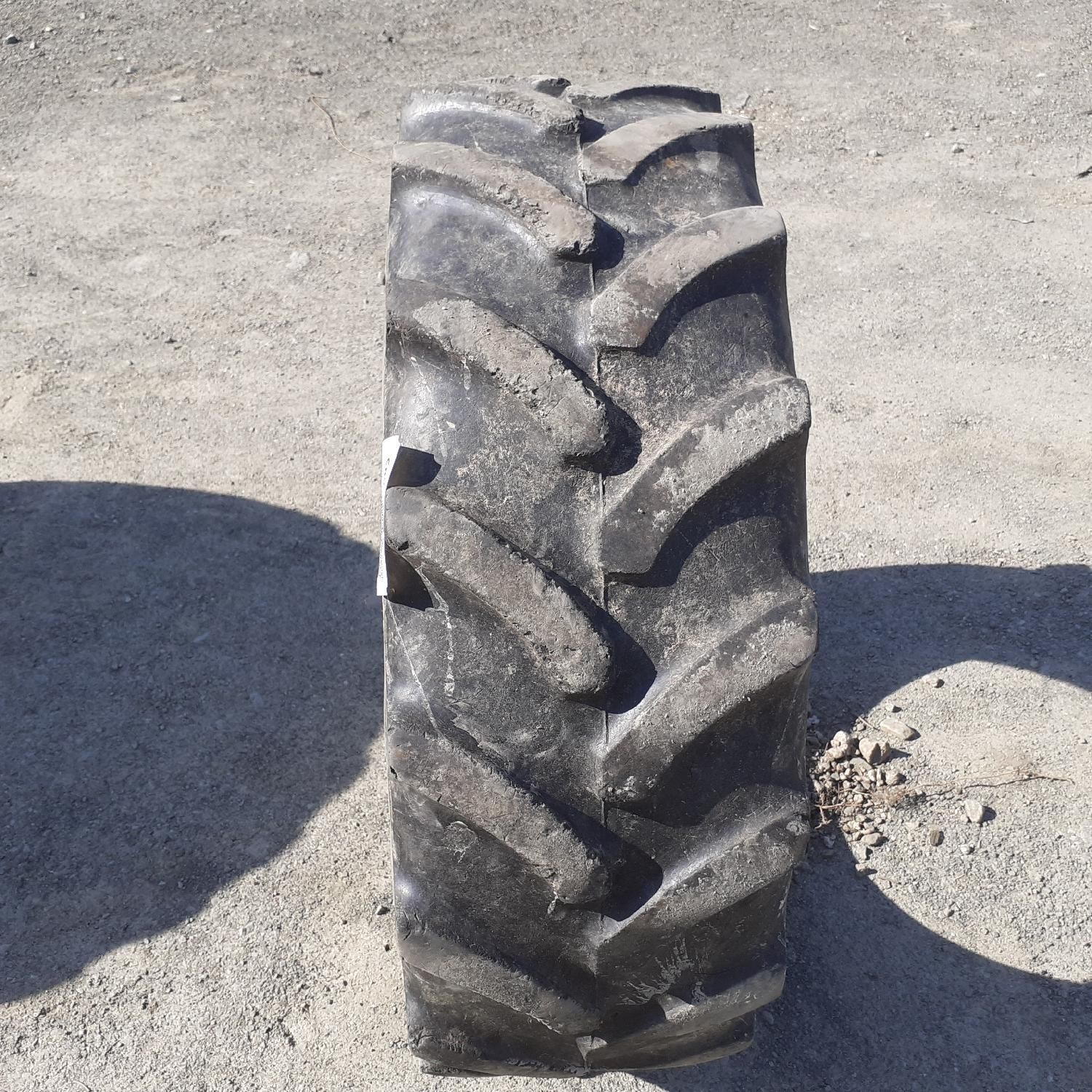 Cauciucuri 300/70R20 Firestone Anvelope Tractor Second REZISTENTE