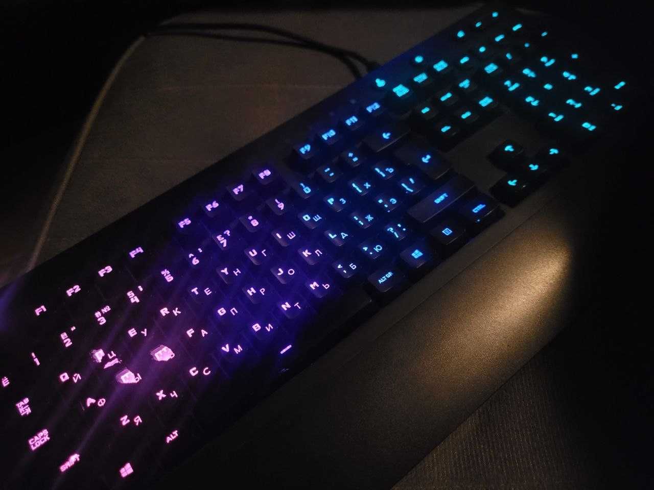 Logitech G213 Клавиатура