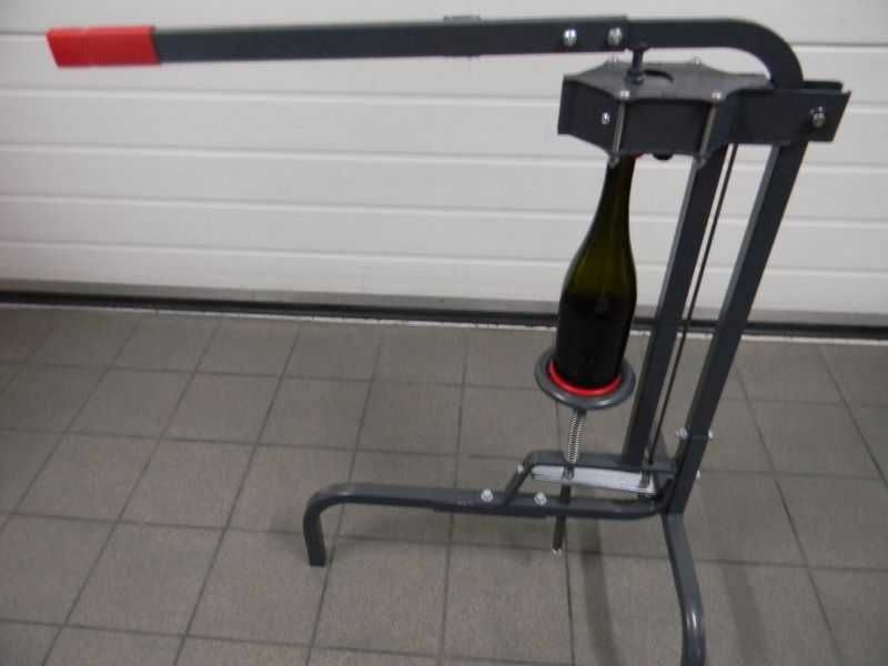 Dopuitor/capsator sticla