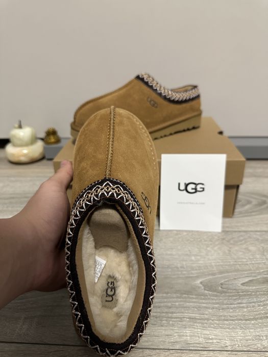 UGG Tazz Low noi