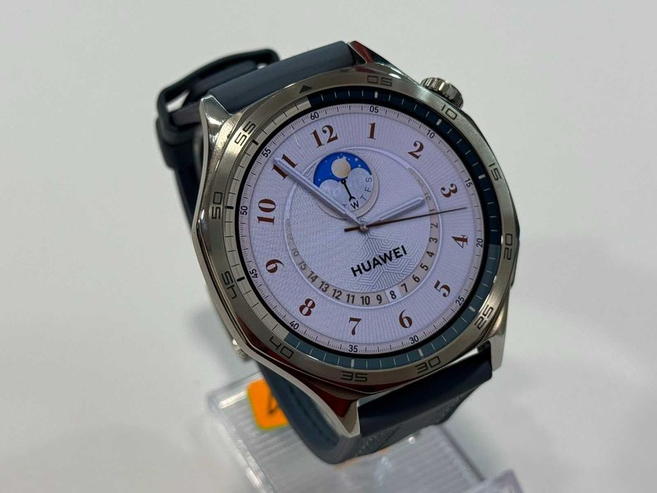 Huawei Watch GT 5 (46mm) – Blue Woven Strap