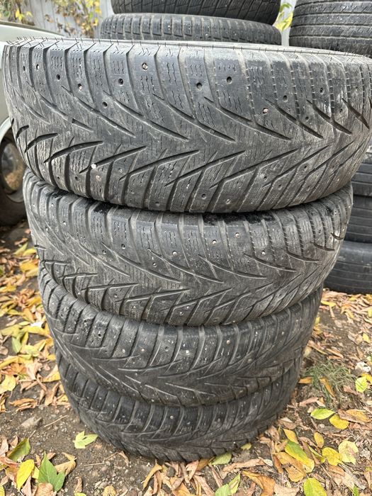 Продам болоны 235/70/16