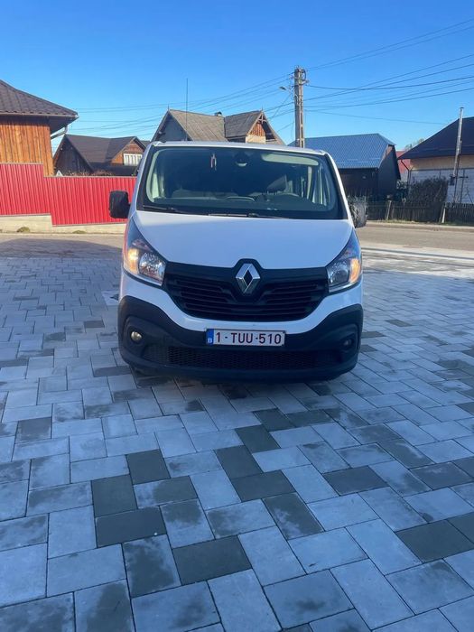 Renault Trafic Masina cu urme normale de uzura, care functioneaza bine.