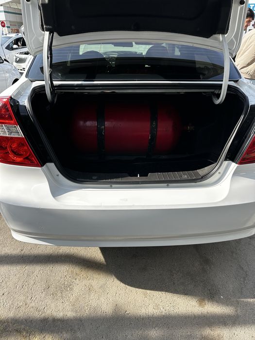 Nexia 3 $800 билан сотилади