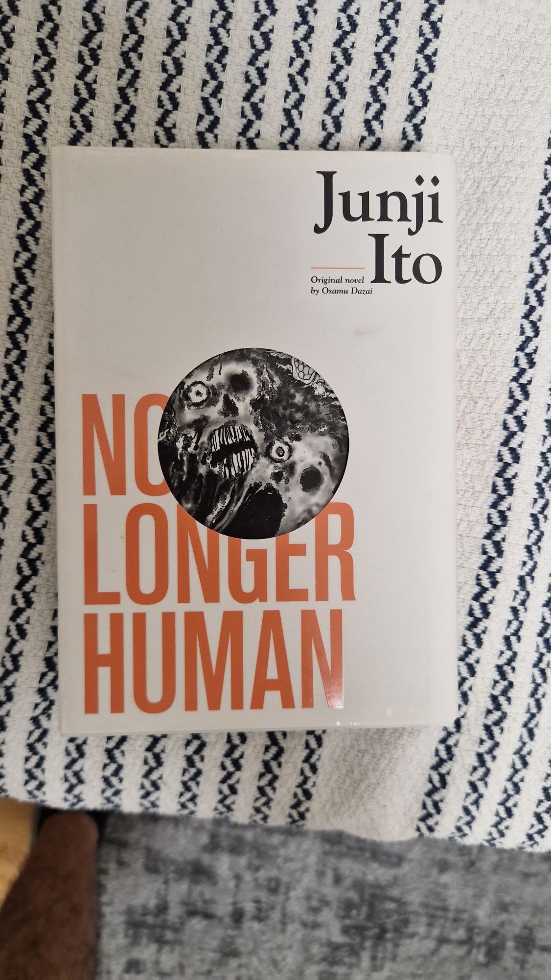 Манга, Manga - Chainsaw man, Berserk HunterXHunter, No Longer Human