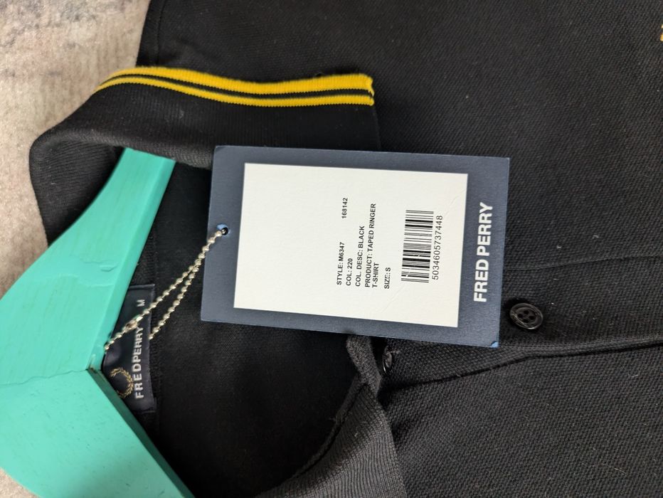 Обменяю Новую рубашку поло Fred Perry на анорак napapijri