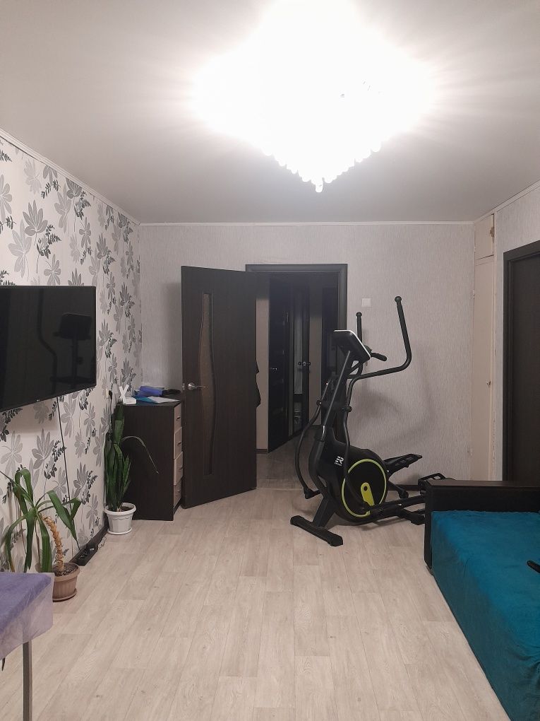 Продам 3хкомн.кв. в 20 мкр.