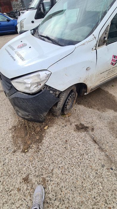 Vând Dacia dokker 1.5 tdi