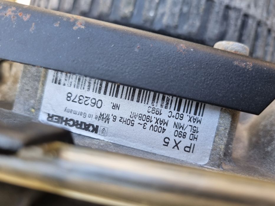 Aparat de spălat cu presiune Karcher HD 850/HD 890/HD 1050