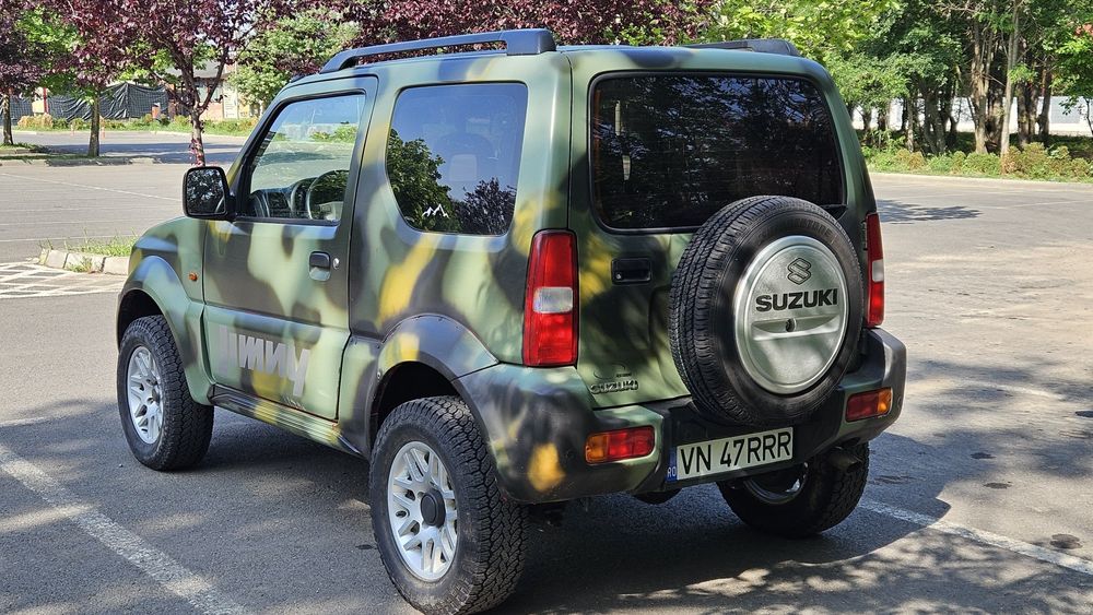 * Suzuki Jimny *