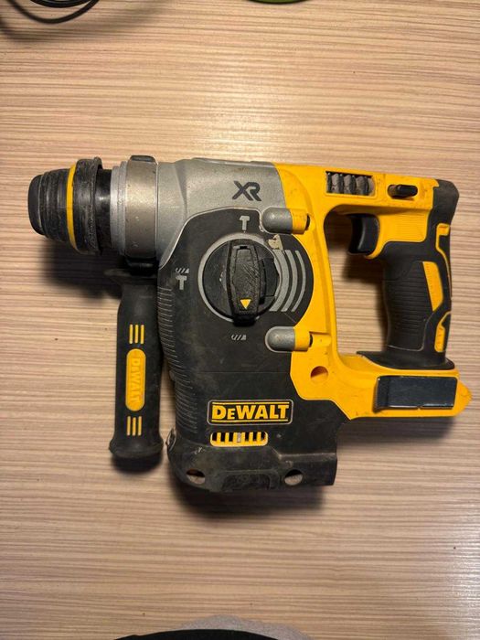 Ciocan rotopercutor DeWalt DCH273NT-XJ 18 V