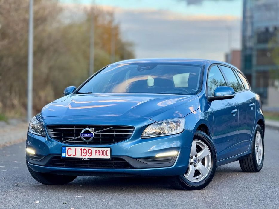 Volvo V60 GARANTIE 12 LUNI! Led daylight, Automat, Navi, Climatronic