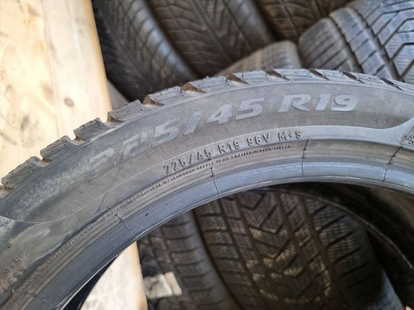 225/45/19 PIRELLI 4бр RunFlat