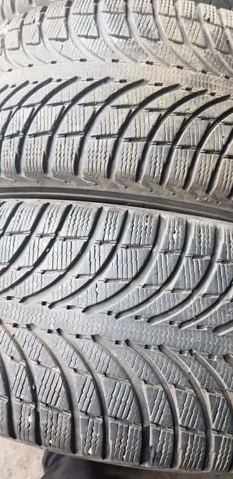 Зимни гуми-18цола-235/55-1бр.-75лв."MICHELIN "