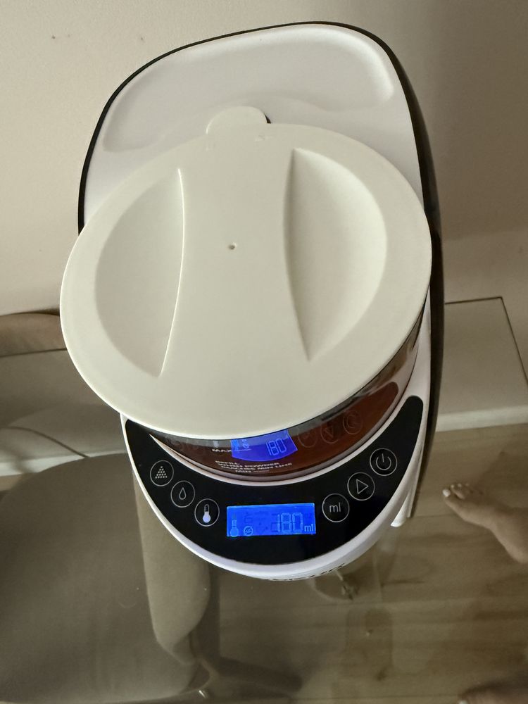 Aparat de lapte Baby brezza