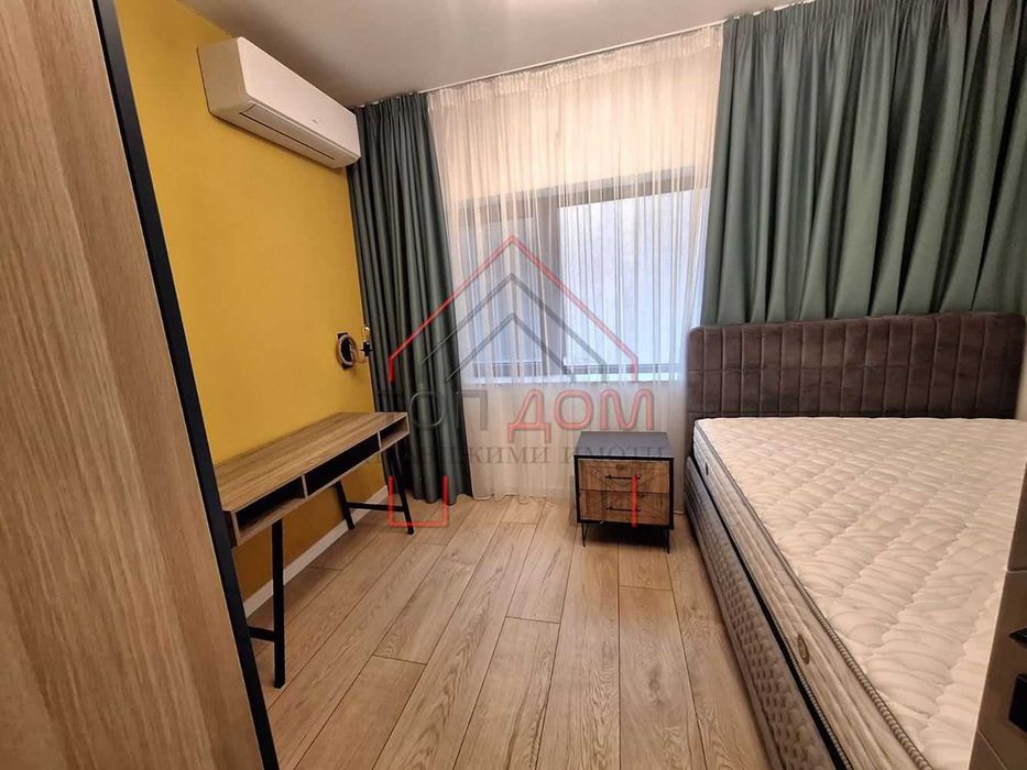 Дава се под наем Тристаен апартамент в Варна, Гръцка махала - 80 кв.м за 1300 € - Снимка #15