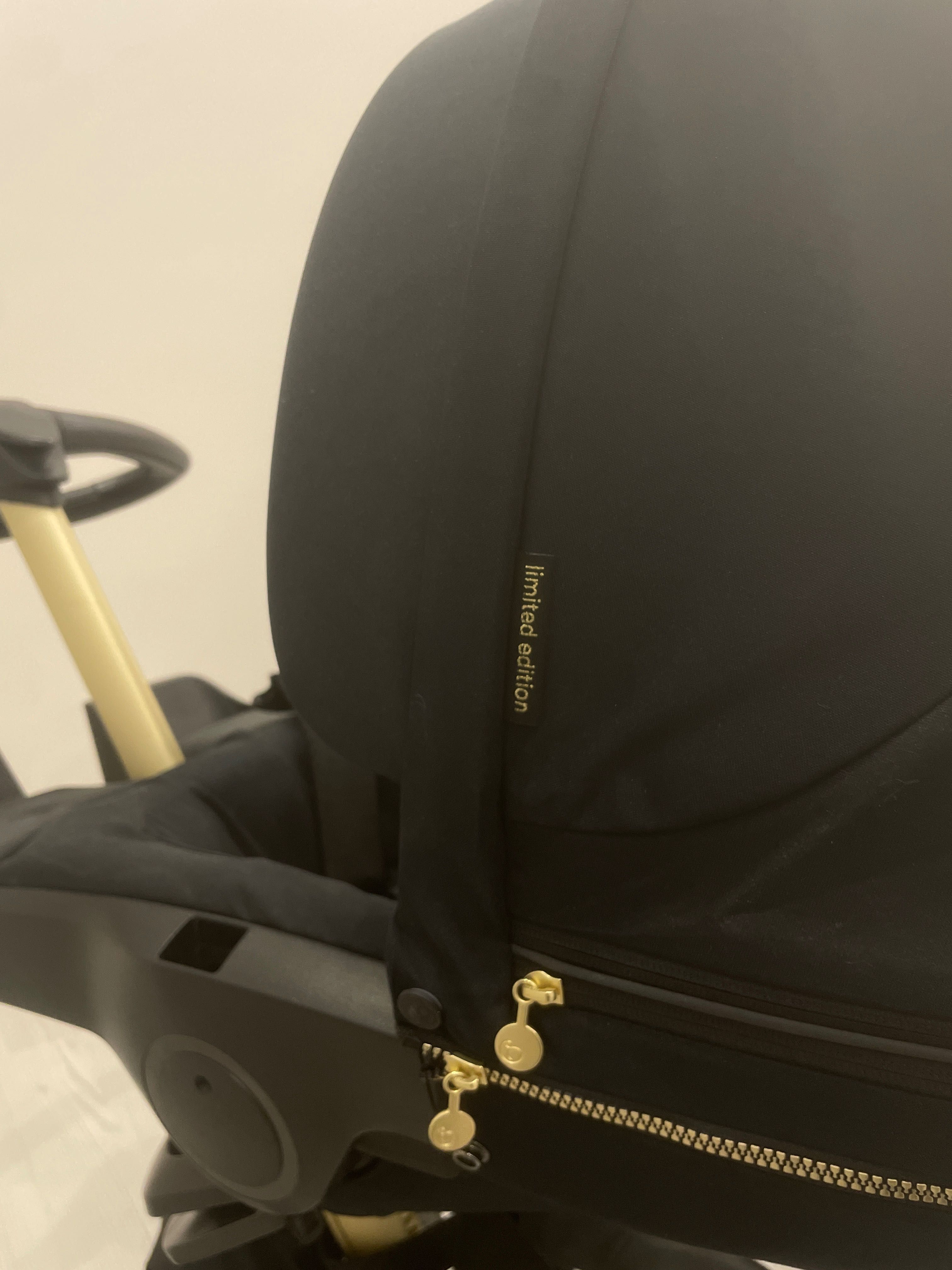 Stokke Xplory limitted gold edittion