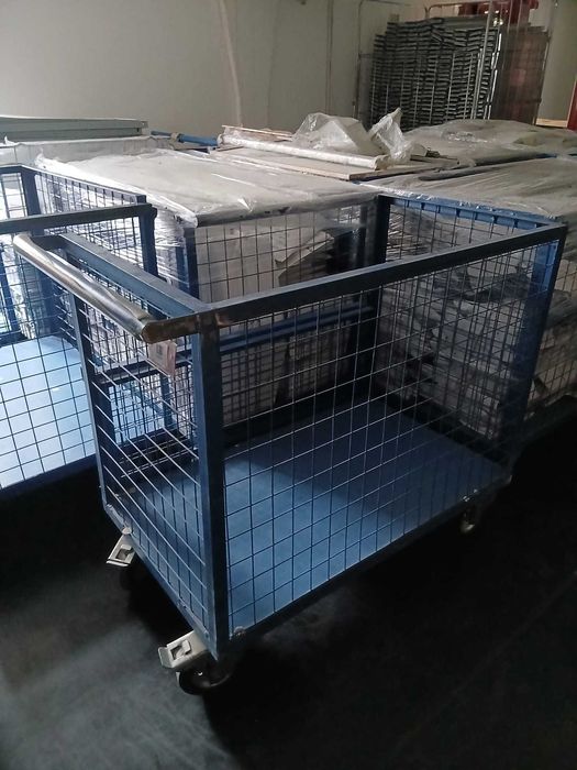 Vindem platforme si rafturi metalice industriale/depozit/garaj/mag