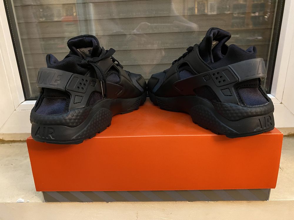 NIKE AIR HUARACHE Black-Anthracite - 42 - 41