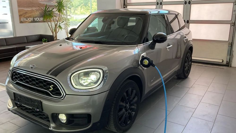 Mini Countryman Interior Piele/Harman Kardon/Set cauciucuri cu jante vara si iarna