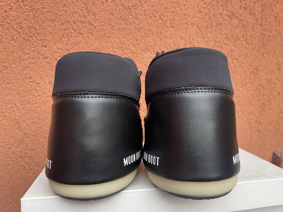 Cizme Moon Boot originale noi waterproof ghete bocanci