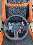 Logitech g29 комплект с педали и скоростен лост