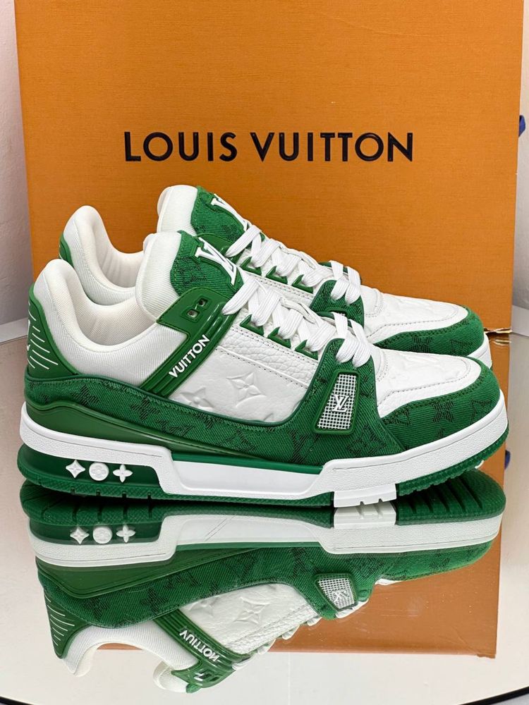 Louis Vuitton Trainers Premium full box