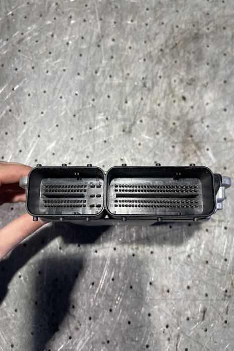 Calculator motor ECU 0 281 019 679 BMW Seria 3 F30/F31/F34