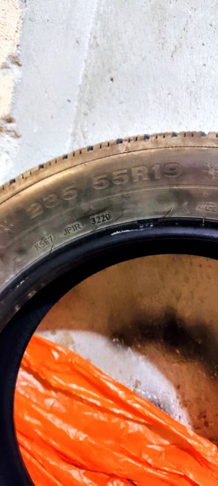 Зимни гуми Dunlop Winter sport 235/55/19