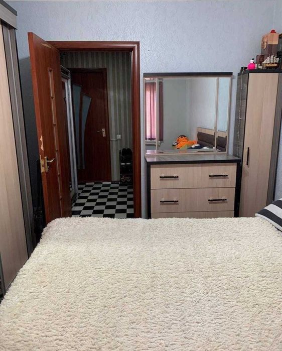 Продается 3/2/4 на м-ве Ялангач (Ориентир ЭКО Базар, Локомотив Парк)