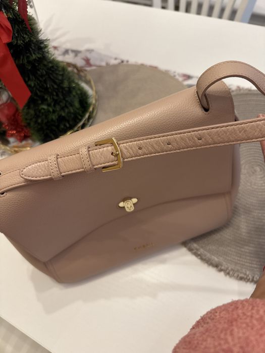 Furla естественна кожа