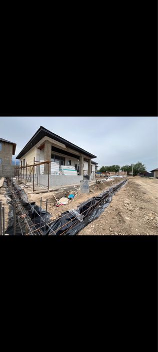 Доступная аренда рамных лесов для фасада без залога