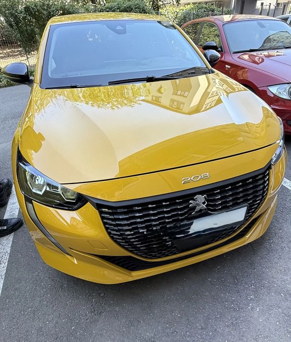 Peugeot 208 Vand Peugeot 208 1.2L PureTech STT Allure Pack fara evenimente