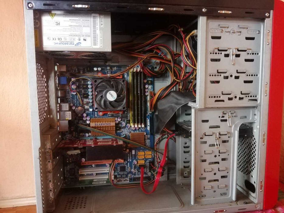 Мн.добър компютър , WIN 10, 8GB RAM