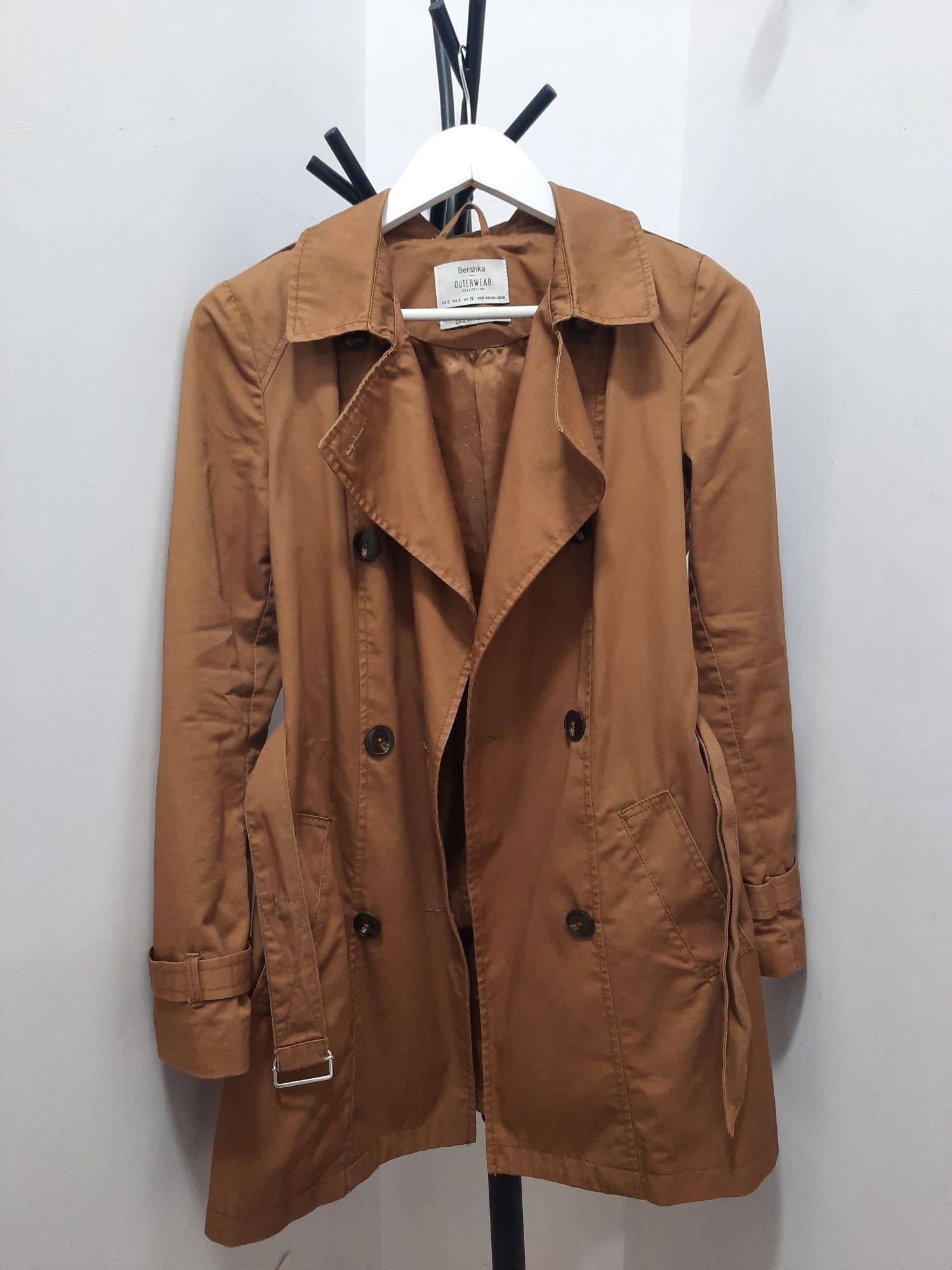 Trench bershka S