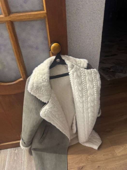 пальто женское !!!