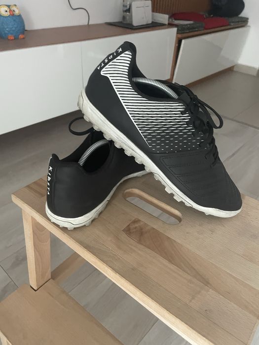 vand ghete fotbal sala