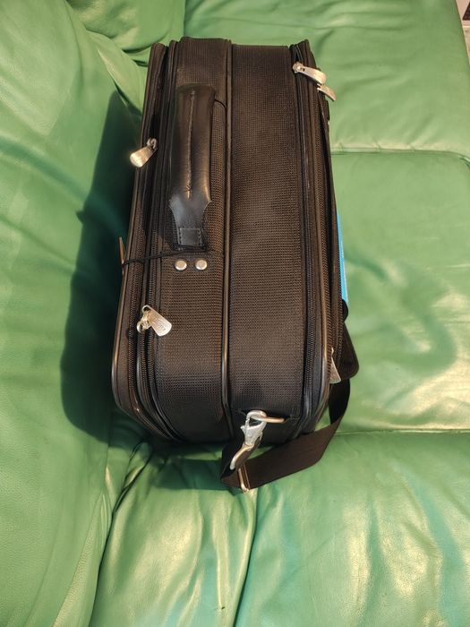 Чанта Dicota Ultracase Twin нова