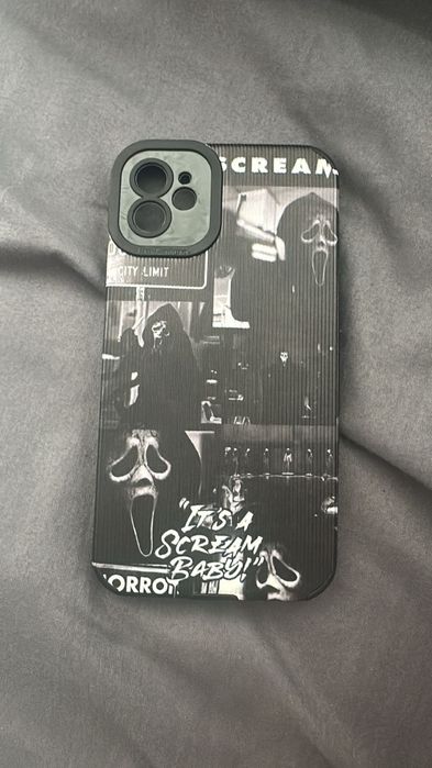 чехол на iPhone 11