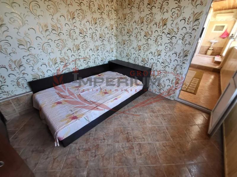 Дава се под наем Двустаен апартамент в Варна, Бриз - 70 кв.м за 280.5 € - Снимка #5