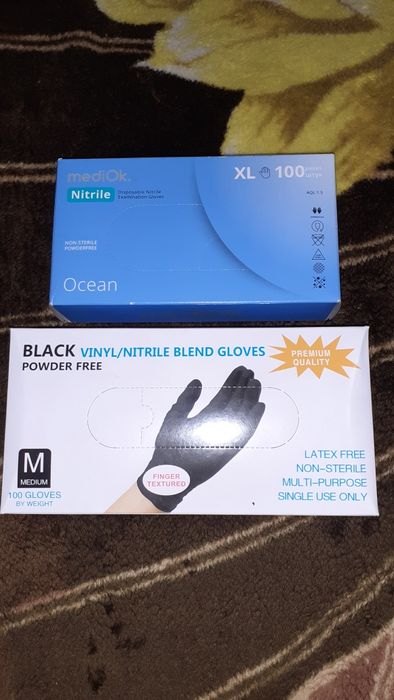 Перчатки вениловые