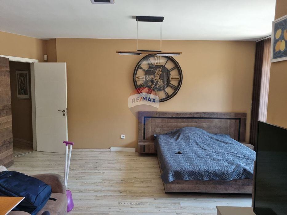 Дава се под наем Едностаен апартамент в Варна, Аспарухово - 43 кв.м за 408 € - Снимка #1