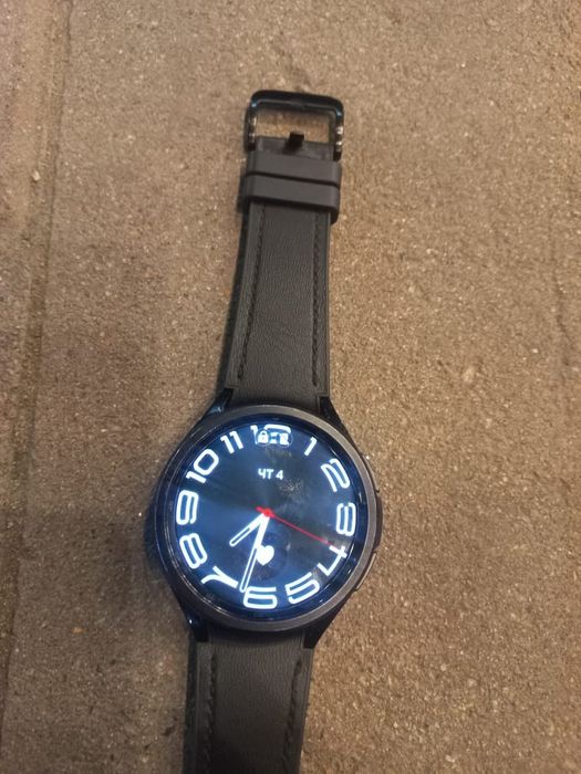 Samsung galaxy watch 6 classic 46mm в отличном состоянием
