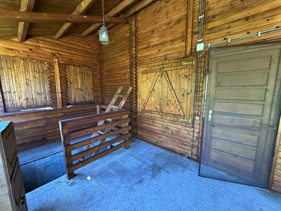 Cabana de vanzare